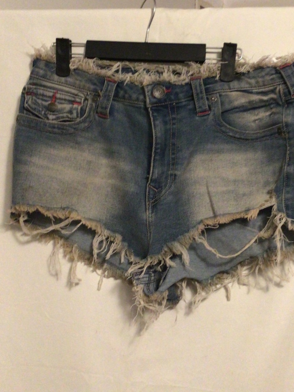 True Religion “Frayed Spicy HR short Fap” “High Rise” shorts SZ 32 NWT